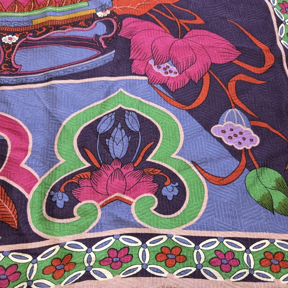 Vintage Christian Fischbacher 100% Silk Scarf With Japanese Print - Picture 6 of 8